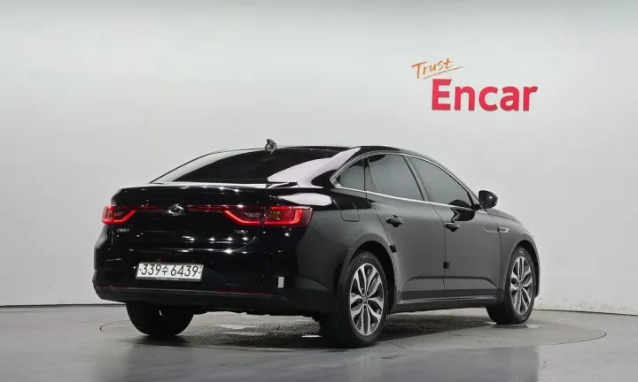 Renault-KoreaSamsung SM6