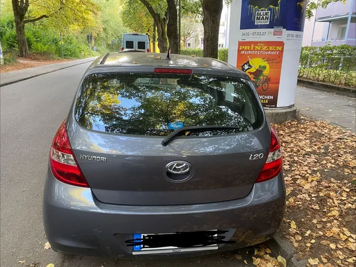 Hyundai i20