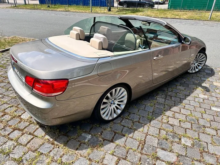 BMW 325