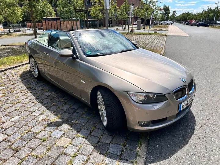 BMW 325