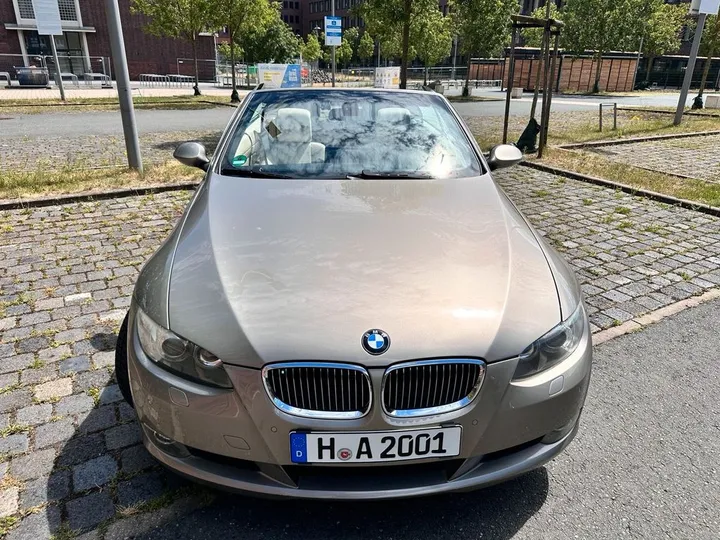 BMW 325