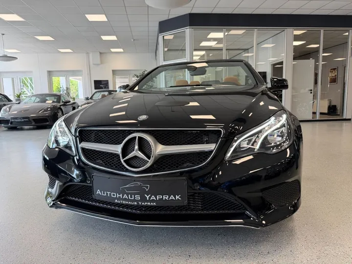Mercedes-Benz E 200