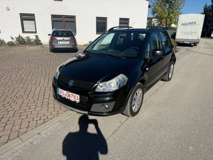 Suzuki SX4