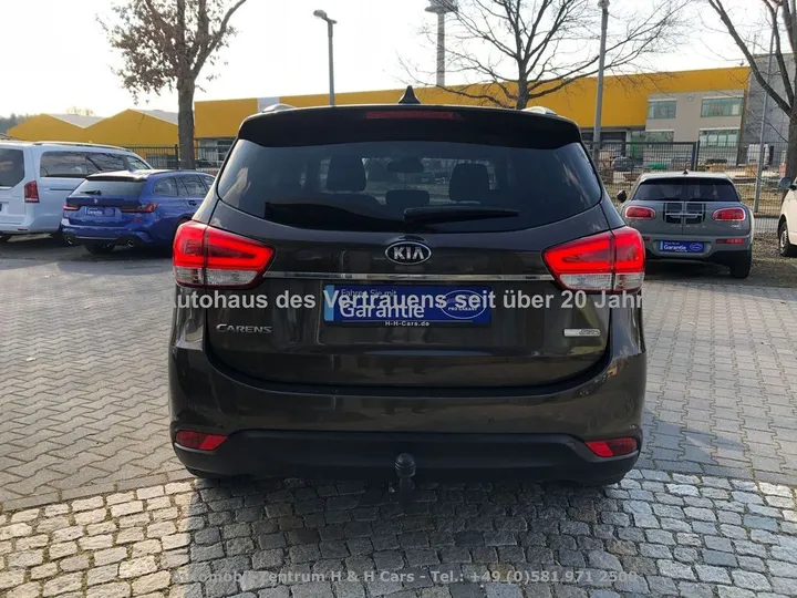 Kia Carens