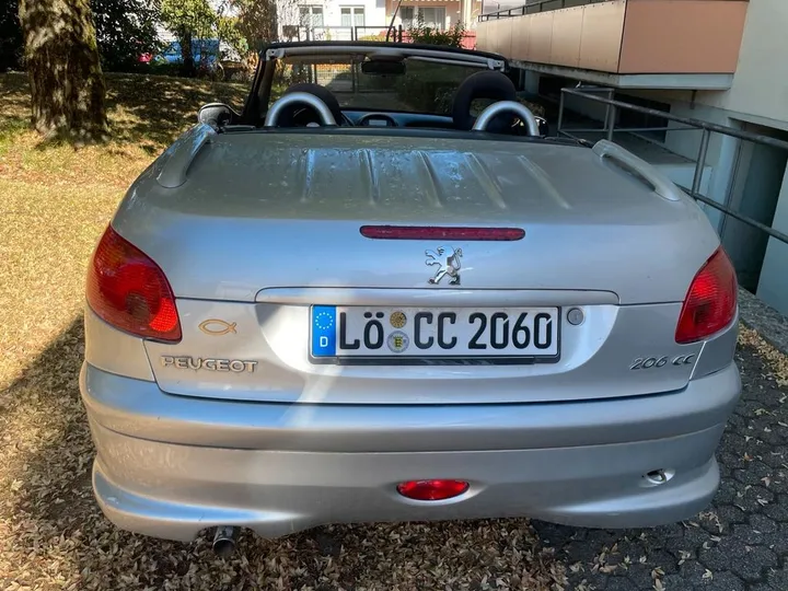 Peugeot 206