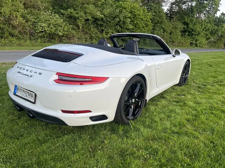 Porsche 991