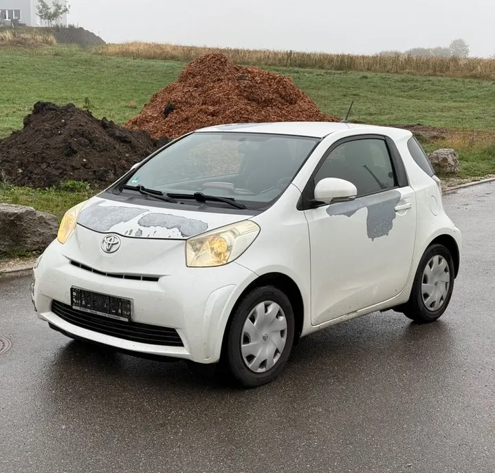 Toyota IQ