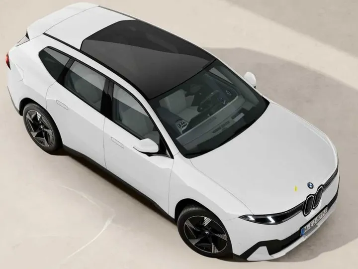 BMW iX3