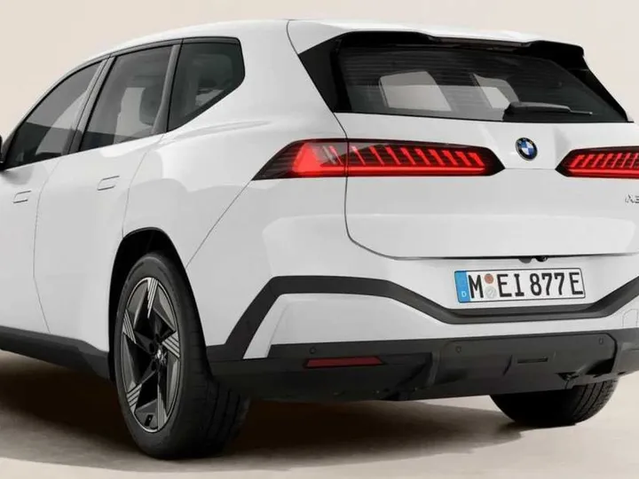 BMW iX3