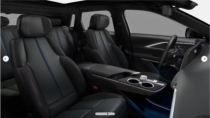Cadillac LYRIQ