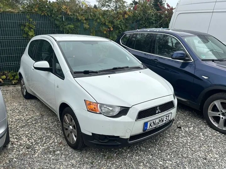 Mitsubishi Colt
