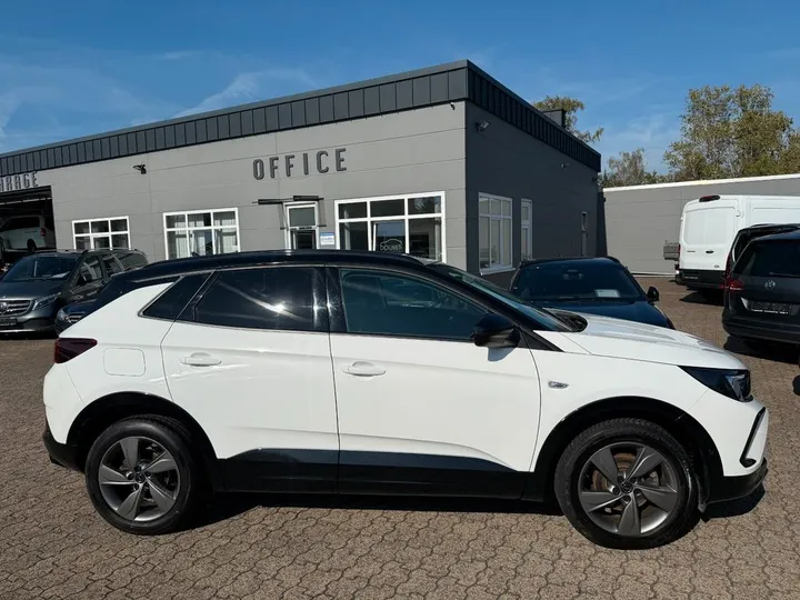 Opel Grandland (X)