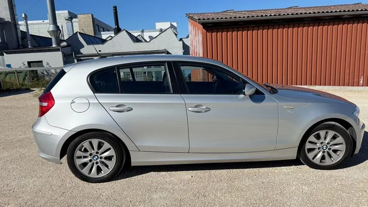 BMW 118
