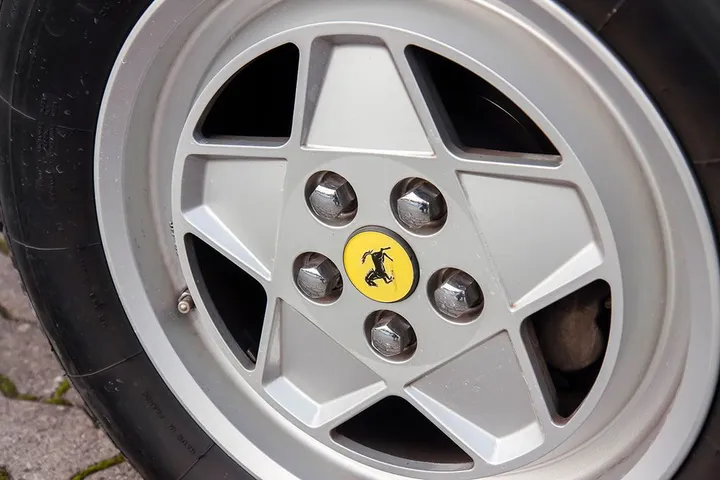 Ferrari 412