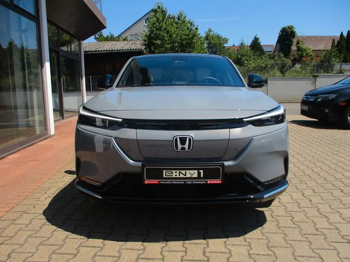 Honda e:Ny1