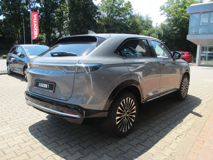 Honda e:Ny1