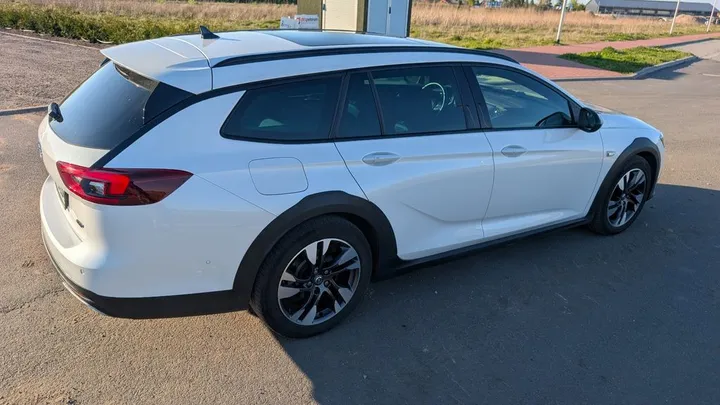 Opel Insignia CT