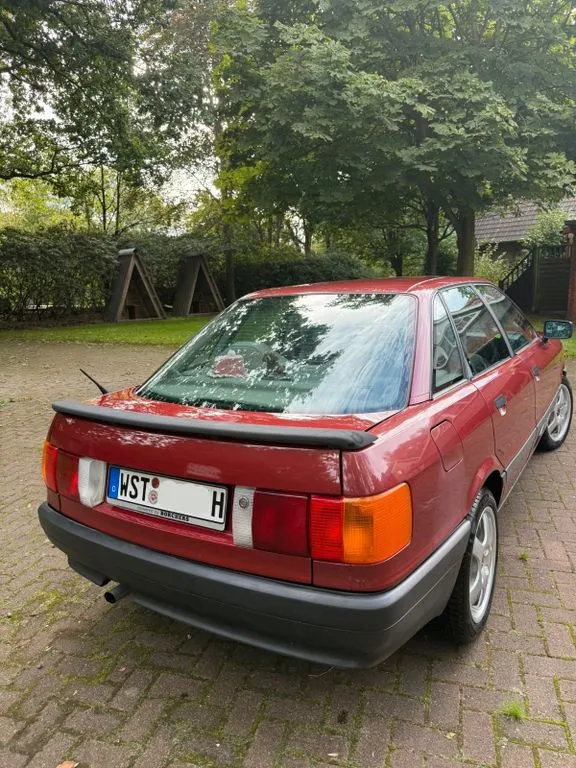 Audi 80