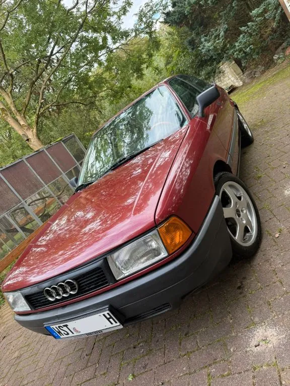 Audi 80