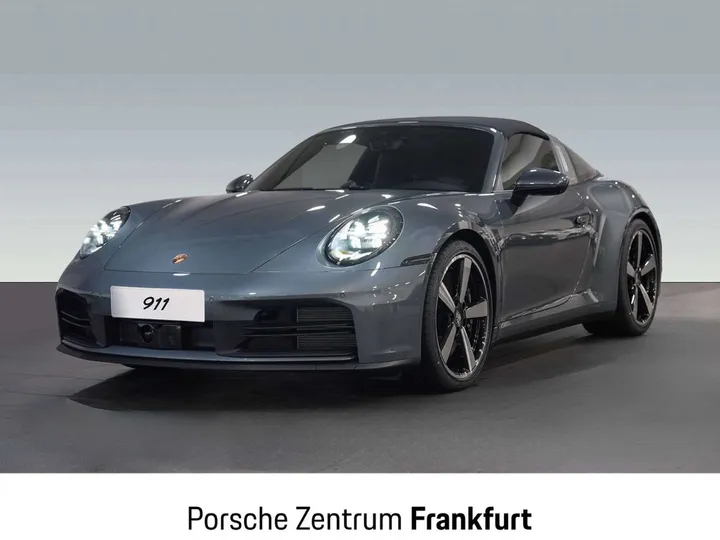 Porsche 992