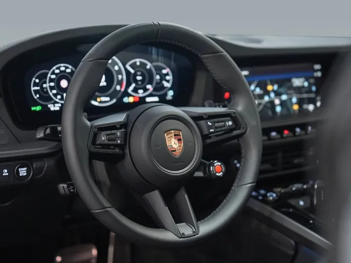 Porsche 992