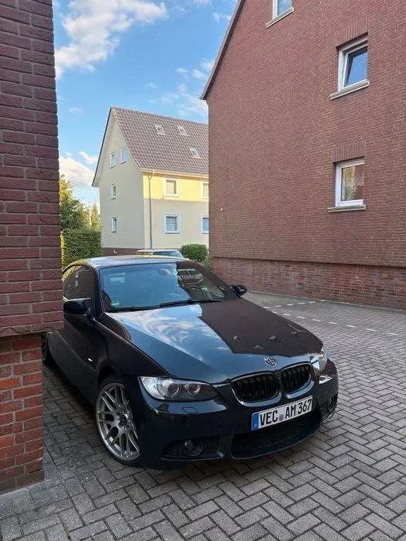 BMW 325