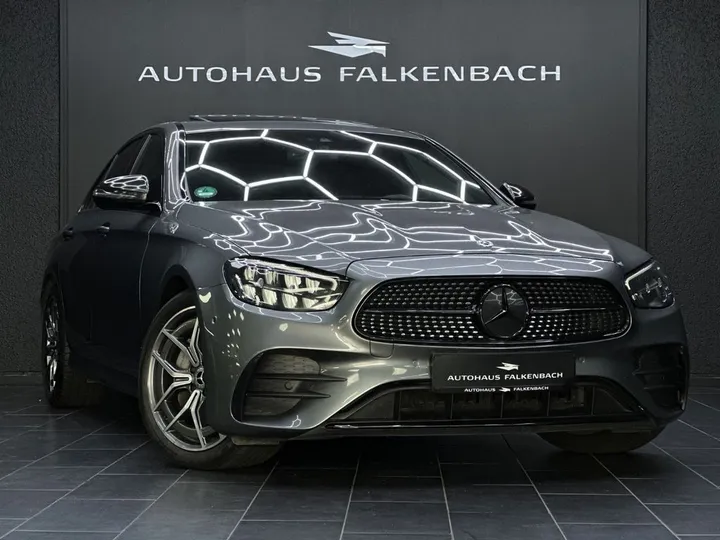 Mercedes-Benz E 220