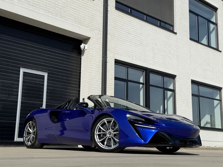 McLaren Artura
