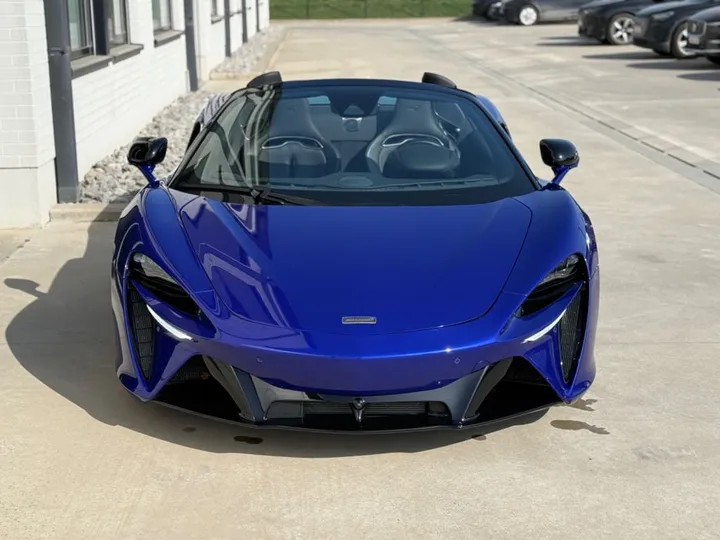 McLaren Artura