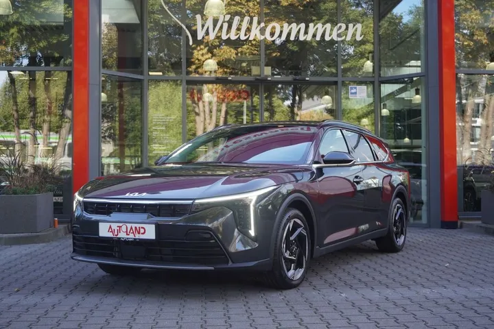Kia K4