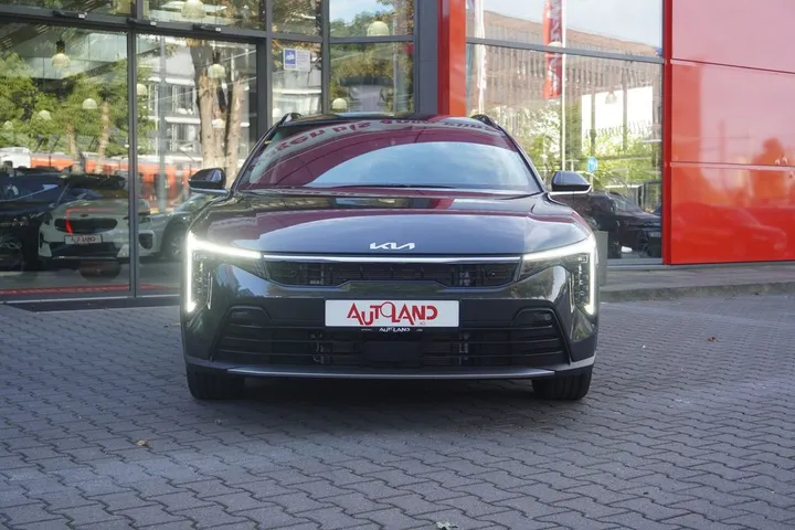 Kia K4