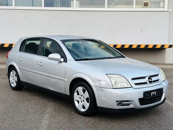 Opel Signum