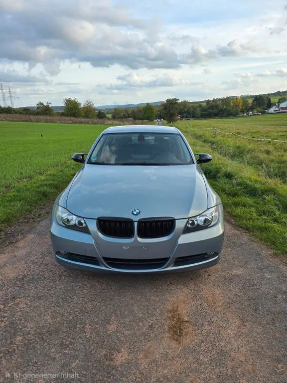 BMW 325