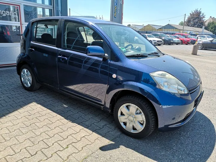 Daihatsu Sirion