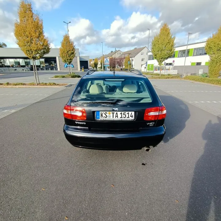 Volvo V40