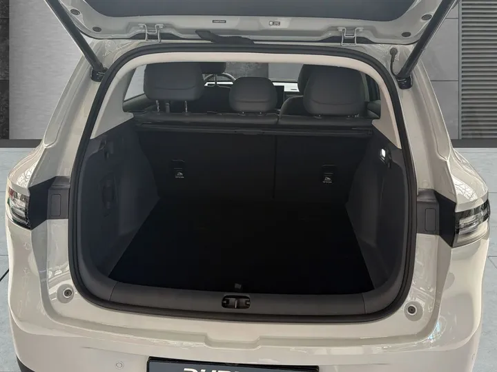 Leapmotor B10