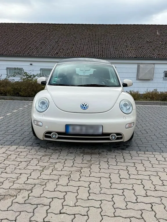 Volkswagen New Beetle