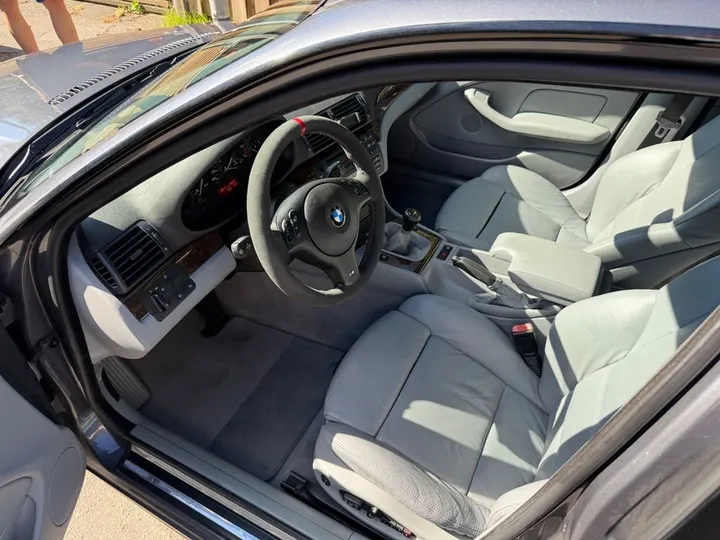 BMW 325