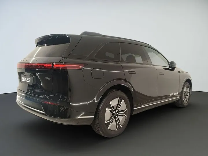 XPENG G9