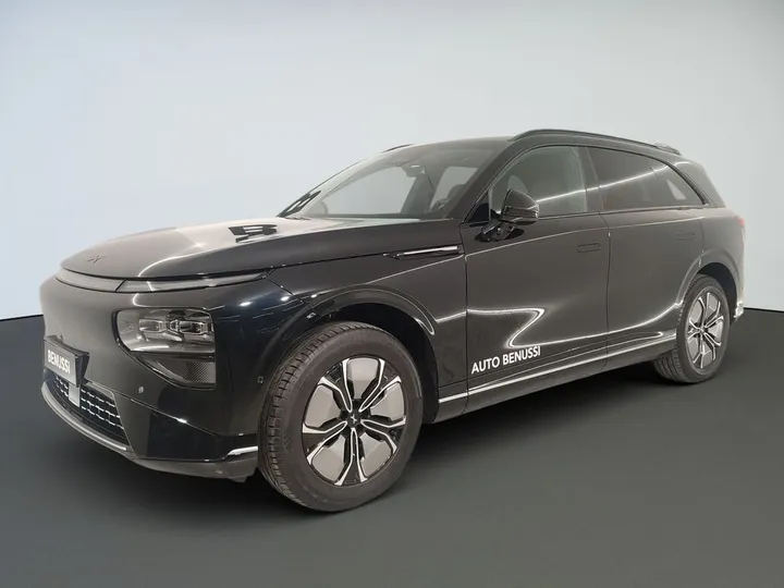 XPENG G9
