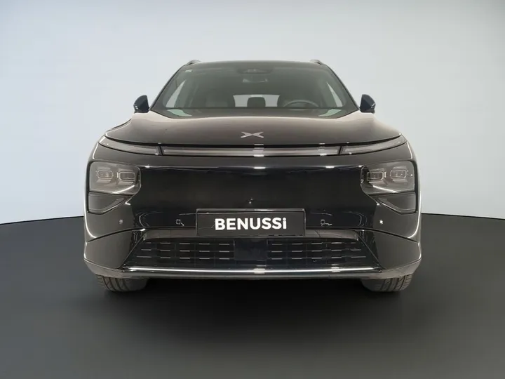 XPENG G9