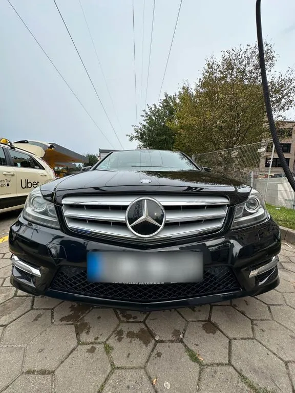 Mercedes-Benz C 250