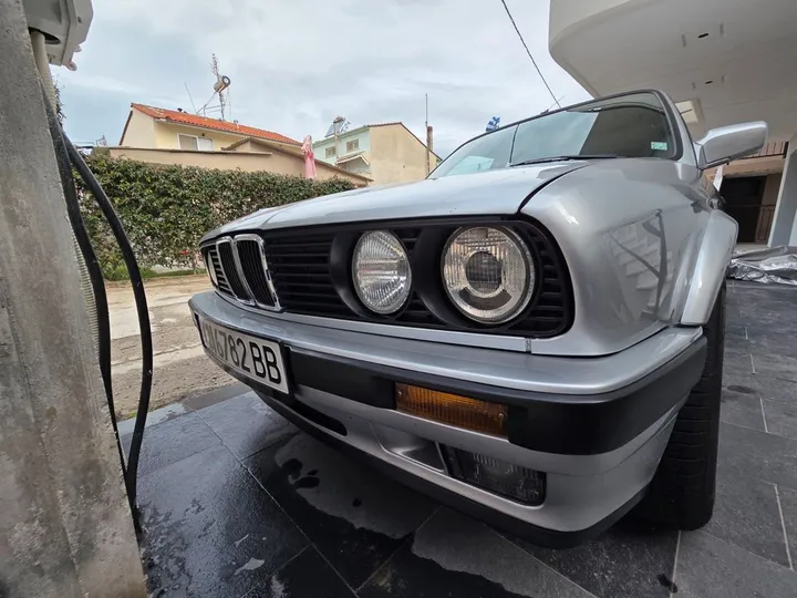 BMW 325