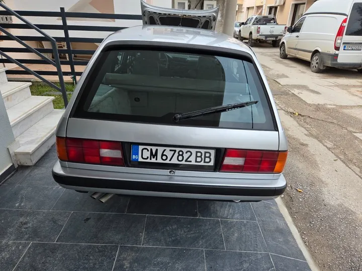BMW 325