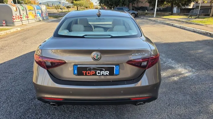 Alfa Romeo Giulia