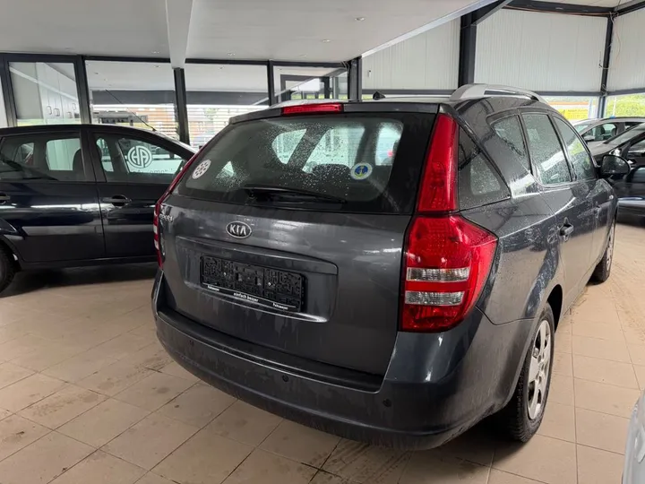 Kia cee'd / Ceed
