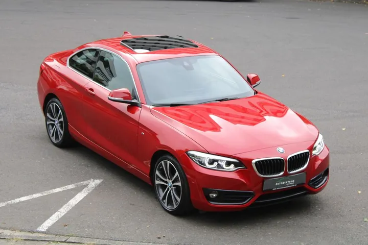 BMW 230