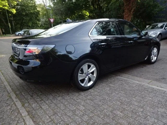Saab 9-5