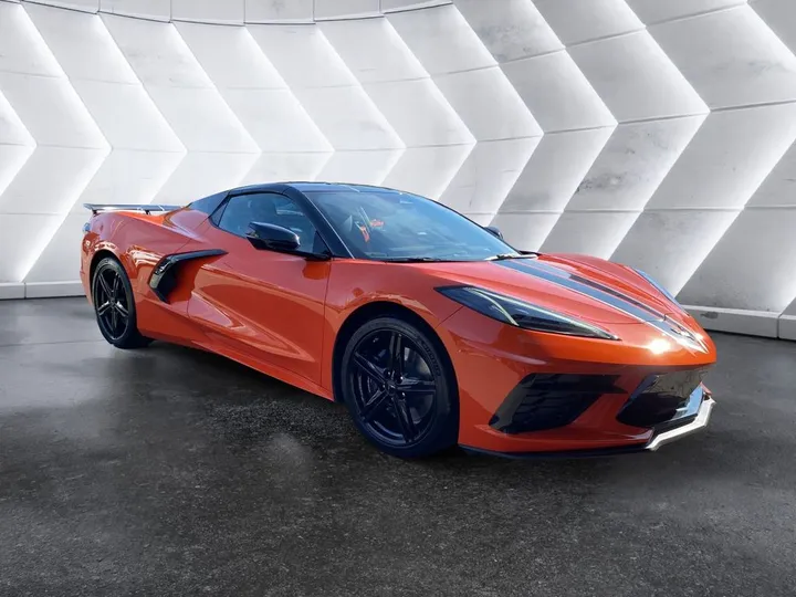 Corvette C8