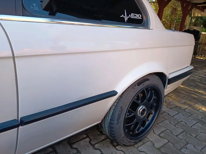 BMW 318